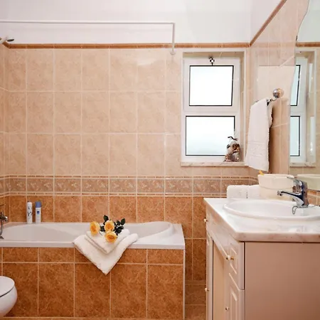 فيلة Fragrancia Unico 4 Bedroom Perfect For Families Pool بورش