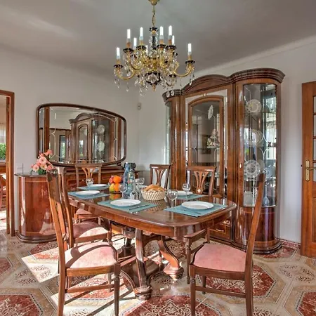 Fragrancia Unico 4 Bedroom Perfect For Families Pool And Table Tennis Table Carvoeiro
