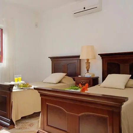 Fragrancia Unico 4 Bedroom Perfect For Families Pool And Table Tennis Table Carvoeiro * Porches (Algarve)