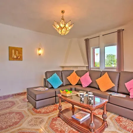 Fragrancia Unico 4 Bedroom Perfect For Families Pool And Table Tennis Table Carvoeiro Villa